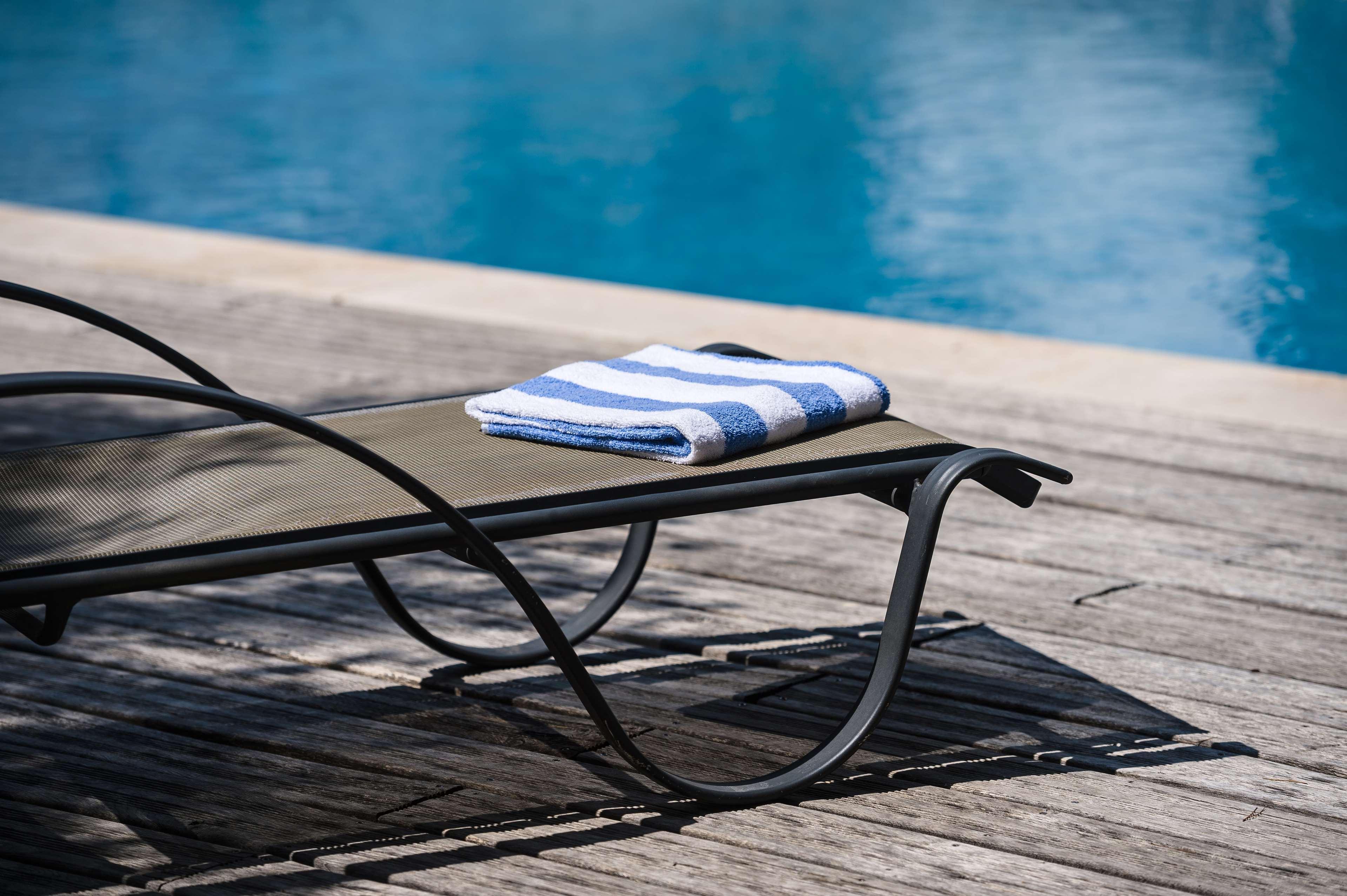 Holiday Inn - Marseille Airport By Ihg Vitrolles  Exterior photo